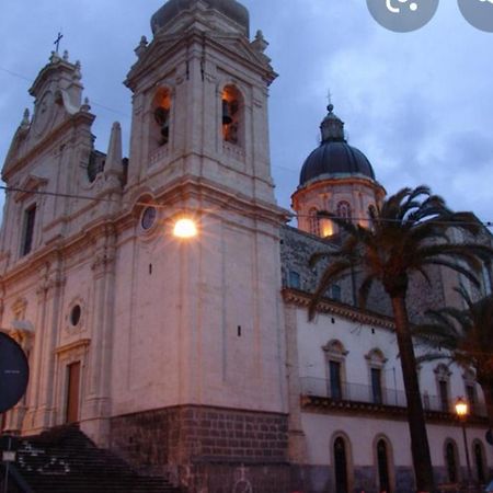Casa Vacanze San Nicolo Militello in Val di Catania 外观 照片