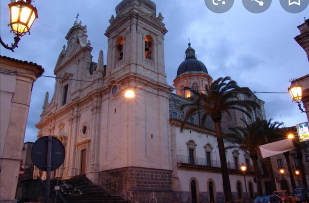 Casa Vacanze San Nicolo Militello in Val di Catania 外观 照片